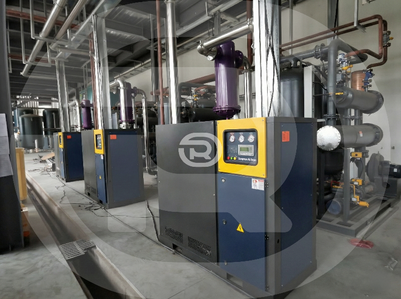 عامل انسانی: نقش اپراتور ماهر در پایداری سیستم هوای فشرده